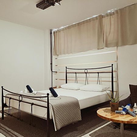 Studio V3St & Parking ลาริซา ภายนอก รูปภาพ